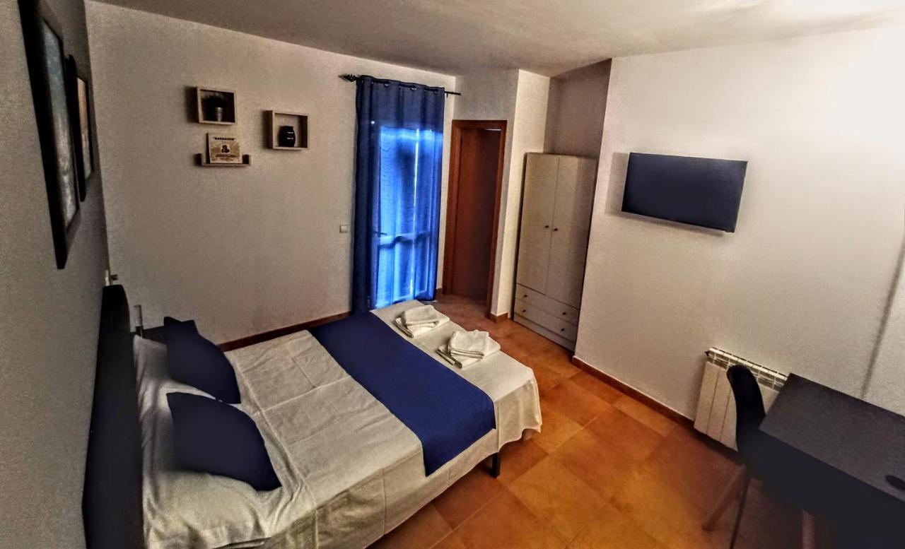 Hostal Turbon Campo  Extérieur photo